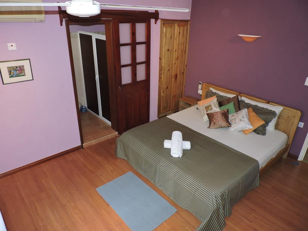 Villa Hibiscus Blue Bay Exterior photo
